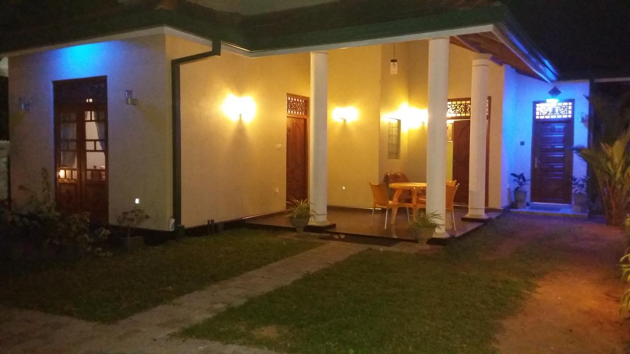 Rosairo Villa Negombo Extérieur photo